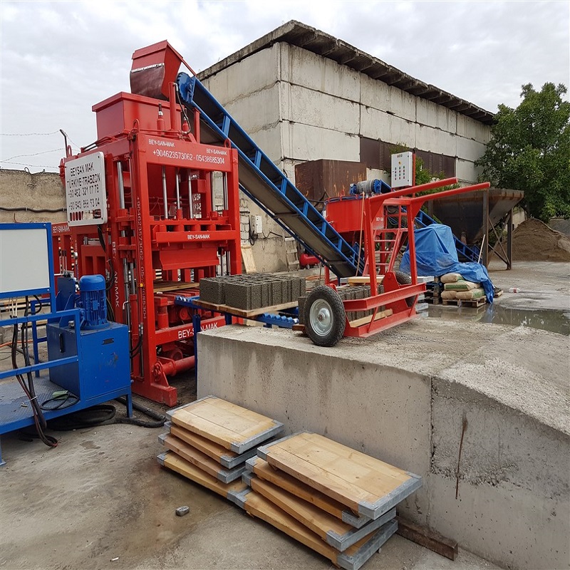 Hollow block making machine for sale in Ghana