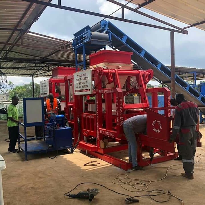 Concrete block making machine in Namibia