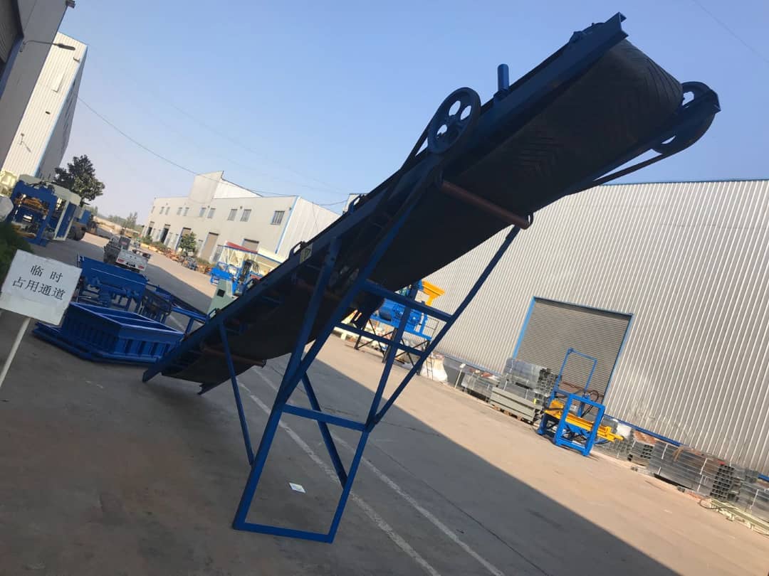 chinese_conveyor_belts.jpg